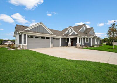 Springfield Villa Front Exterior