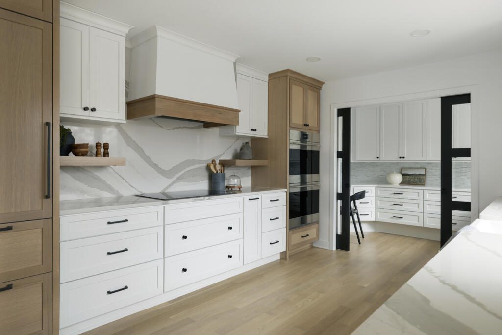 Mix-Home-Design_Pratt-Homes_Foothill-Trail_025-1