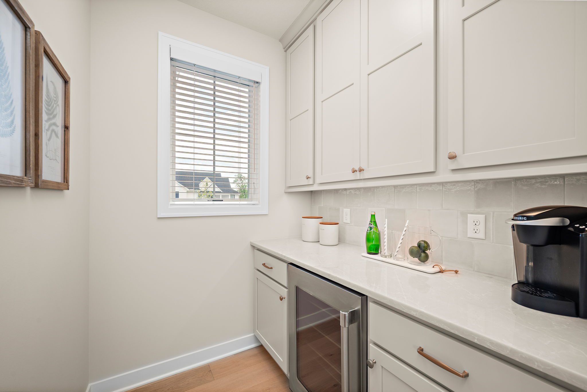 10-web-or-mls-116-spring-farm-rd