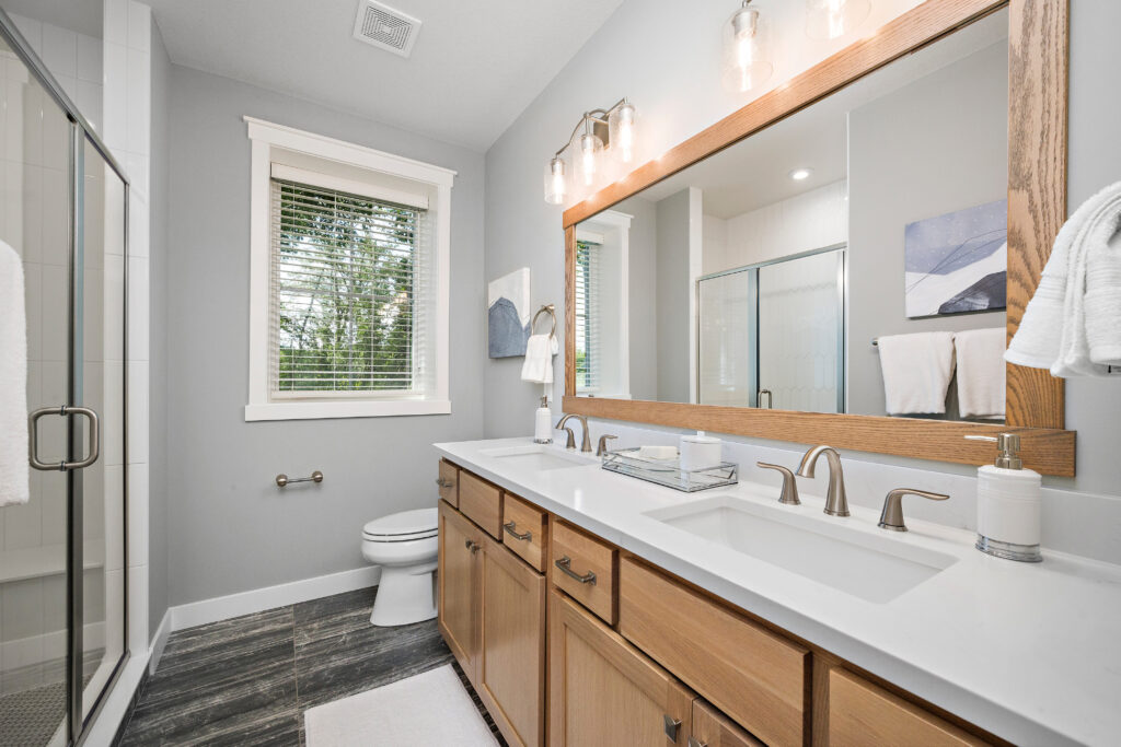 pinewood villa home twin cities